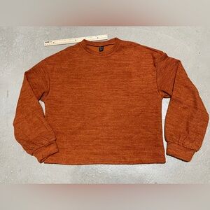 round neck pull-over drop shoulder long sleeve sweater